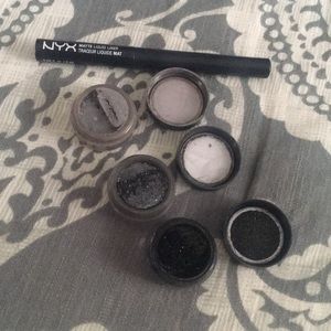 ❌ SOLD ❌ Smoky Eye Bundle
